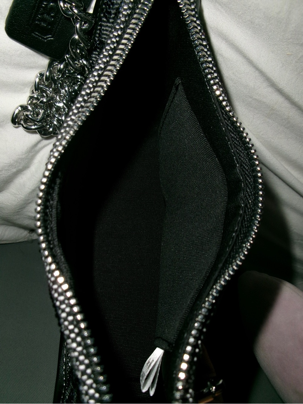 Coach Black Swinger Shoulder bag with silver chain NWOT - Picture 9 of 11